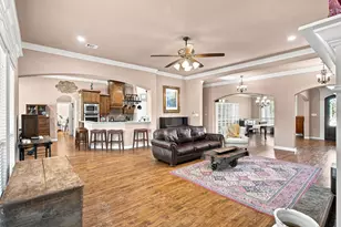 911 Tate St, Mansfield, TX 76063 - Photo 7