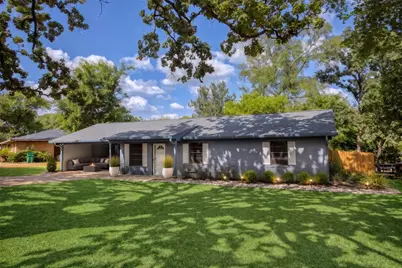 130 Hillcrest Drive, Palestine, TX 75801 - Photo 1