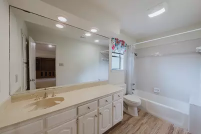 7500 Teakwood Court, Fort Worth, TX 76112 - Photo 27