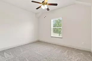 637 Piper Dr, Saginaw, TX 76179 - Photo 17