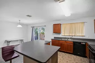 2752 Maegen Cir, Fort Worth, TX 76112 - Photo 13