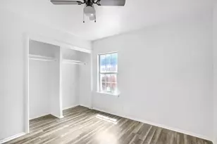 2009 S First St, Garland, TX 75041 - Photo 19