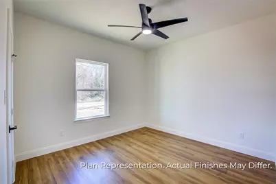 205 E Laura Avenue, Quinlan, TX 75474 - Photo 11