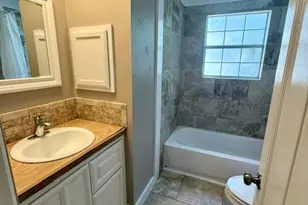 415 E Avenue G, Midlothian, TX 76065 - Photo 7