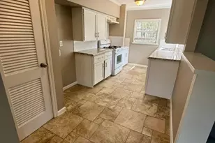 415 E Avenue G, Midlothian, TX 76065 - Photo 5