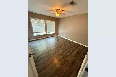 415 E Avenue G, Midlothian, TX 76065 - Photo 9