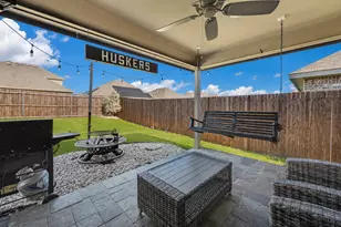 1200 Fairbanks Dr, Ennis, TX 75119 - Photo 15