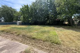 1002 Shenandoah Dr, Arlington, TX 76014 - Photo 15