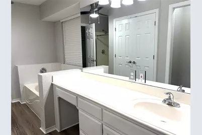 1310 McAnear Court, Cleburne, TX 76033 - Photo 11