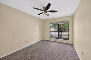 724 Lemons St, Cedar Hill, TX 75104 - Photo 15