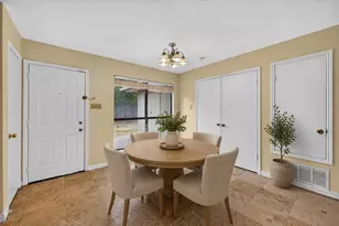 724 Lemons St, Cedar Hill, TX 75104 - Photo 3
