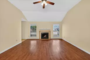 724 Lemons St, Cedar Hill, TX 75104 - Photo 11