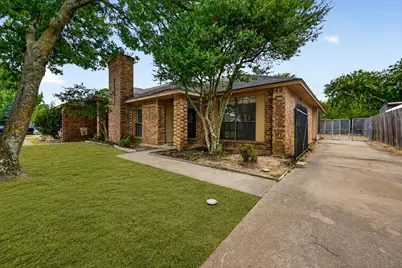 724 Lemons Street, Cedar Hill, TX 75104 - Photo 7