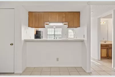 929 W Hickory Street #A2, Denton, TX 76201 - Photo 3