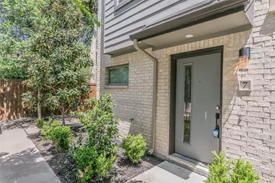 5901 Ross Avenue #7, Dallas, TX 75206 - Photo 1