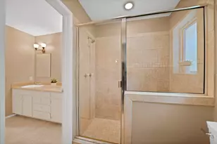 451 Cooks Ln, Fort Worth, TX 76120 - Photo 23