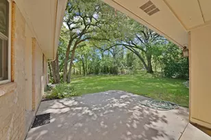 451 Cooks Ln, Fort Worth, TX 76120 - Photo 13