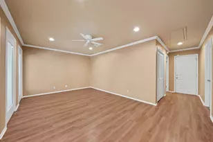 451 Cooks Ln, Fort Worth, TX 76120 - Photo 25