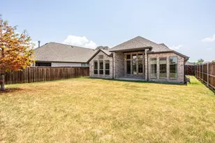 340 Moonvine Dr, Little Elm, TX 75068 - Photo 33