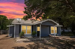 2605 Howard Rd, Waxahachie, TX 75165 - Photo 1