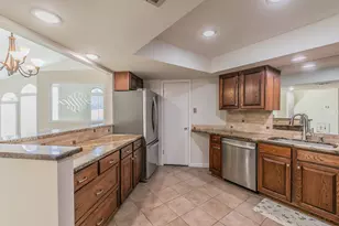 400 S Fielder Rd, Arlington, TX 76013 - Photo 15