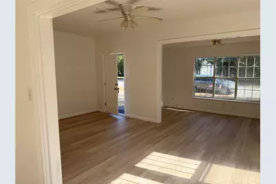 1217 W Walker Street, Denison, TX 75020 - Photo 3