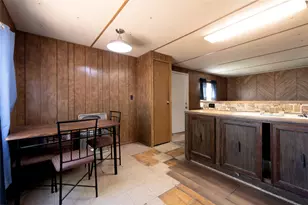 146 South St, Tye, TX 79563 - Photo 9