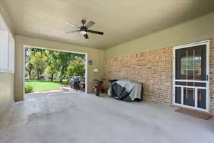 172 Brazos Point Dr, Waco, TX 76705 - Photo 27