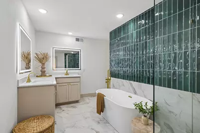 10060 San Lorenzo Drive, Dallas, TX 75228 - Photo 19