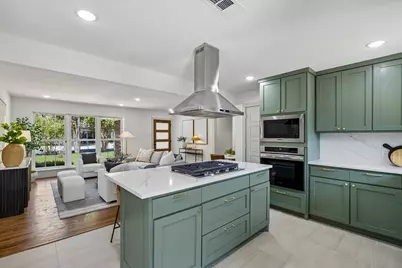 10060 San Lorenzo Drive, Dallas, TX 75228 - Photo 9