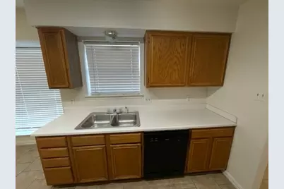 5800 Stone Meadow Lane, Fort Worth, TX 76179 - Photo 11
