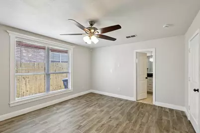 767 Deauville Circle E, Fort Worth, TX 76108 - Photo 9