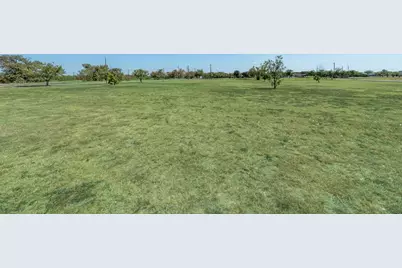 10594 Sam Reynolds Road, Justin, TX 76247 - Photo 35