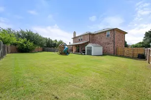 517 Zachum Dr, Arlington, TX 76002 - Photo 15