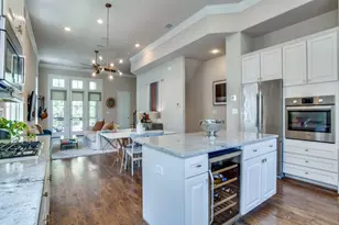2113 Minehampton Ln, Dallas, TX 75201 - Photo 29