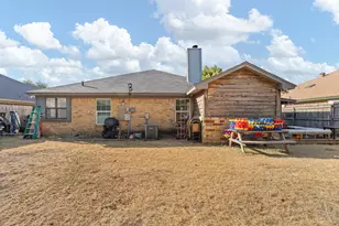 1060 Parkhill Ave, Saginaw, TX 76179 - Photo 27