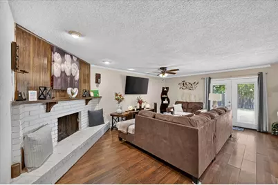7131 Nutmeg Lane, Dallas, TX 75249 - Photo 5