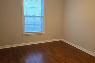 1811 W College St, Sherman, TX 75092 - Photo 13