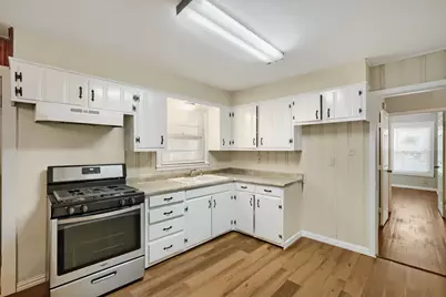 1811 W College Street, Sherman, TX 75092 - Photo 5