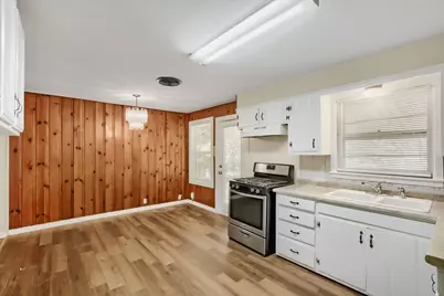 1811 W College Street, Sherman, TX 75092 - Photo 7