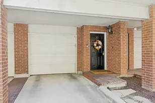 2902 State St, Dallas, TX 75204 - Photo 5