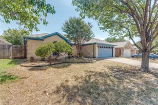 8104 Berkshire Dr, Fort Worth, TX 76137 - Photo 1