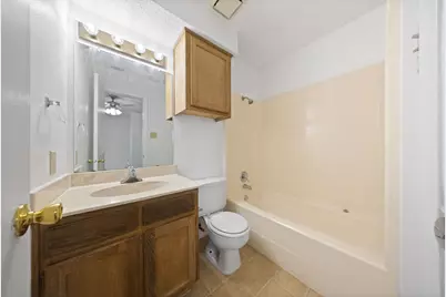 929 W Hickory Street #A5, Denton, TX 76201 - Photo 21