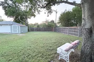 2109 Highwood Dr, Dallas, TX 75228 - Photo 23