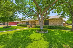 1420 Green St, Graham, TX 76450 - Photo 3
