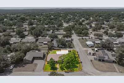 1420 Green Street, Graham, TX 76450 - Photo 35