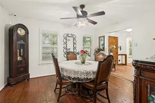 719 S Houston St, Edgewood, TX 75117 - Photo 13