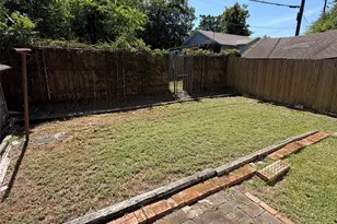 2014 Arizona Ave, Dallas, TX 75216 - Photo 13