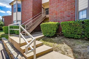3212 Donnelly Cir, Fort Worth, TX 76107 - Photo 1