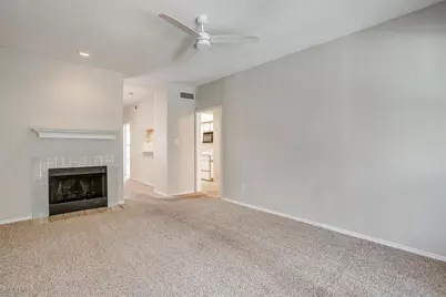 3212 Donnelly Circle #502, Fort Worth, TX 76107 - Photo 13